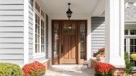 The Jewelry-Inspired Trend That Gives Your Front Door So Much Charm