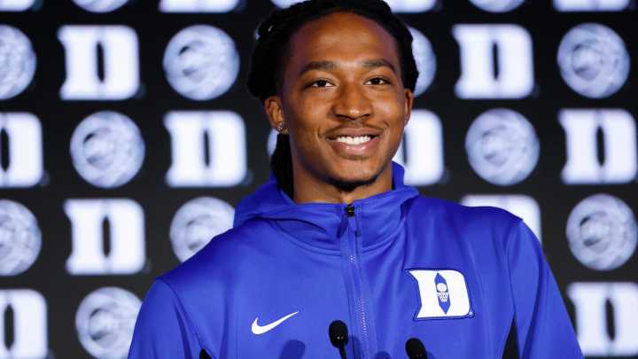What's the status of Duke's Maliq Brown after minor knee procedure?