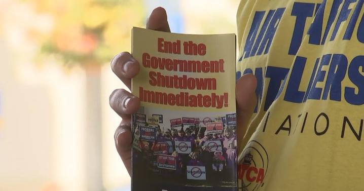 As government shutdown continues, Philadelphia air traffic controllers urge travelers to contact lawmakers