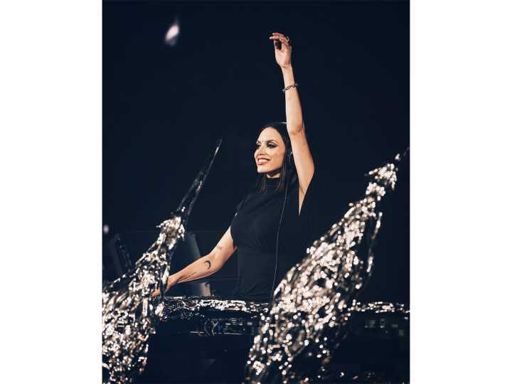Sara Landry to perform at Sunburn Festival 2025