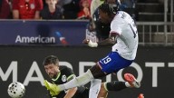 Wright scores twice as US rallies to beat Australia 2-1 in friendly as Pulisic leaves with injury