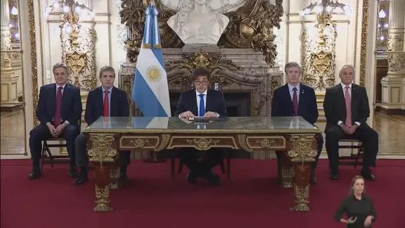 Javier Milei reúne a su Gabinete en medio de la controversia por José Luis Espert