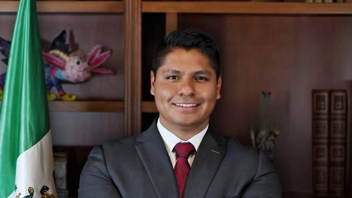 Será decisión del “pueblo sabio” si la transformación continúa en Cuautlancingo, dice Omar Muñoz en su primer informe