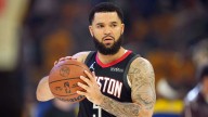 Fred VanVleet helps coach Rockets practice after season opening loss vs. Thunder