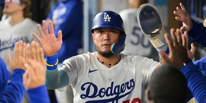 Dodgers fans will love Miguel Rojas’ clubhouse declaration