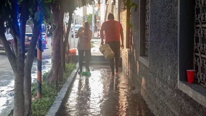 Inundaciones Neza: familia Bojórquez perdió todo y el apoyo prometido no llega