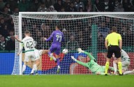 Roma misses penalty 3 times and loses 1-0 to Lille in Europa League