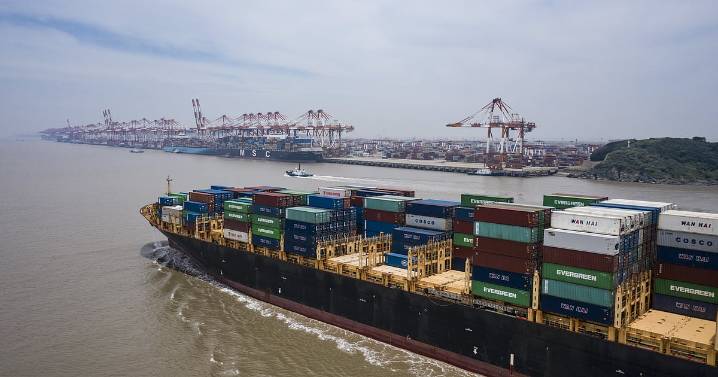 Trump Announces Additional 100% China Tariff, Tech Controls