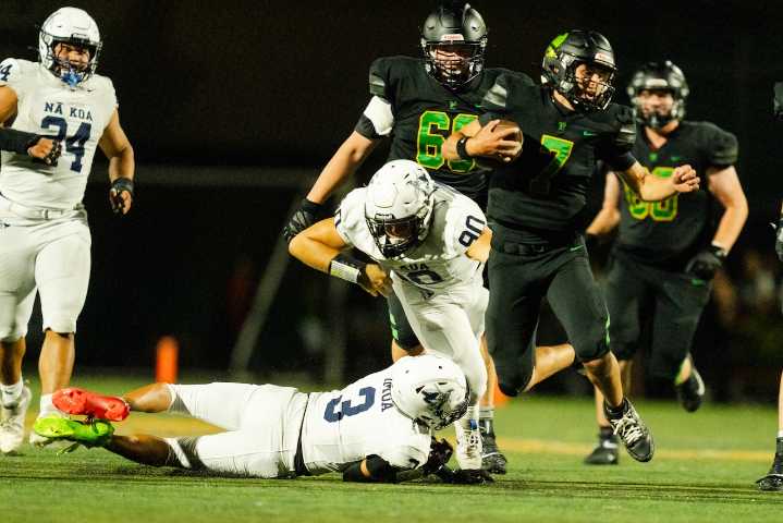 Sloan Baker scores 5 TDs, leads West Linn to huge victory over Lake Oswego