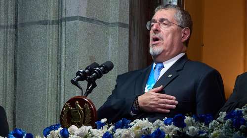 Presidente de Guatemala, Bernardo Arévalo, denuncia intento de golpe de Estado por parte de la fiscal general y un juez