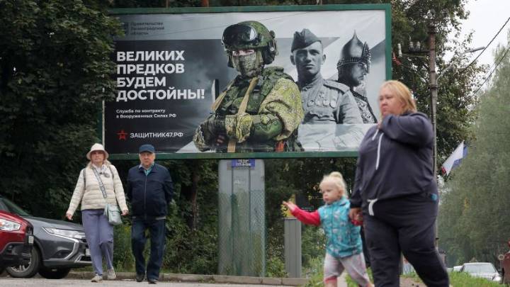 Russian regions are massively boosting military sign-up bonuses to lure more people to fight in Ukraine