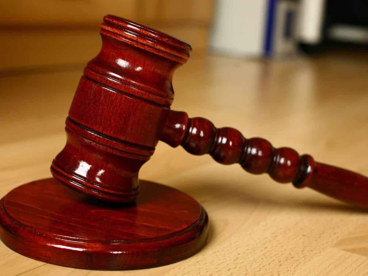 UK judge sentences 5 men for roles in Russia-linked arson attack in London
