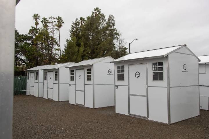Oakland officials travel to Texas to tour homeless shelters 