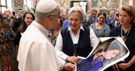 Papa León XIV pide promover políticas de reconciliación en favor de migrantes y refugiados