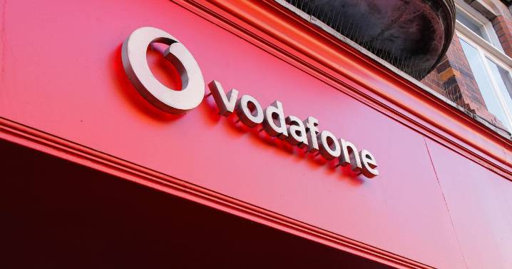 Live Vodafone outage leaves huge numbers across London and UK without internet