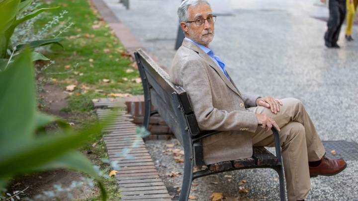 Javier Marta, neurólogo: "Me interesó la neurociencia al leer cómo se hizo 'E. T.'"