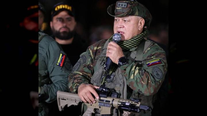 En caso de una agresión Venezuela dará una respuesta contundente a los enemigos de la Patria, aseveró Diosdado Cabello 10 de octubre de 2025 | País "Aquellos que sólo por su ambición de poder han pedi