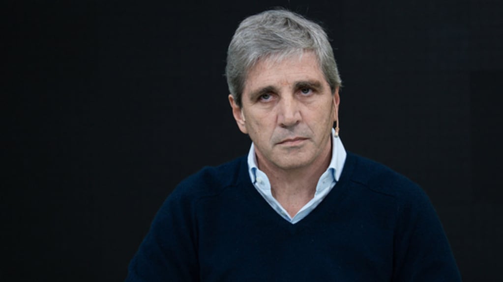 El Tesoro ya usó los dólares del campo por las retenciones 0 y agota sus depósitos a la espera de cerrar las negociaciones en EE.UU.