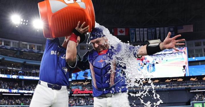 Breaking down the Blue Jays’ Game 1 blowout of the Yankees, plus a playoff mailbag
