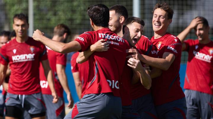 Osasuna debuta en la Copa del Rey: suplentes de lujo en una noche histórica para el Sant Jordi