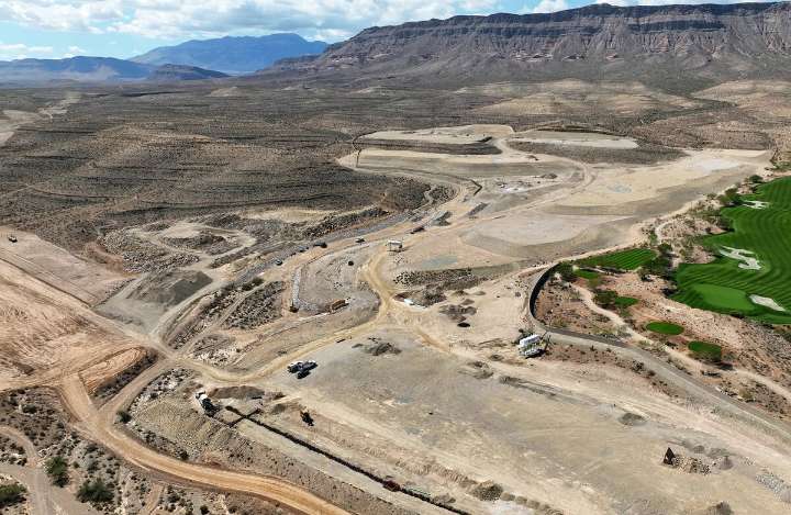 Wealthy Summerlin enclave The Summit Club sells new custom homesites for $130M total
