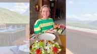 El restaurante del Pirineo que arrasa en TikTok con su chuletón a la brasa y postres caseros