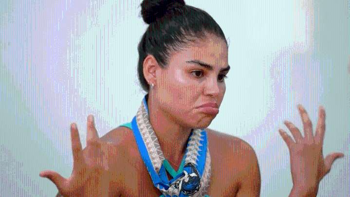 Fernanda expresa su frustración con los Tiburones en La Isla