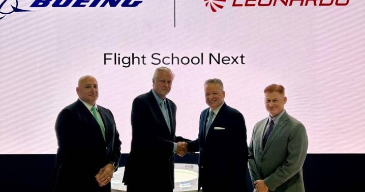 Boeing, Leonardo Partner for US Army Flight School Next Contract