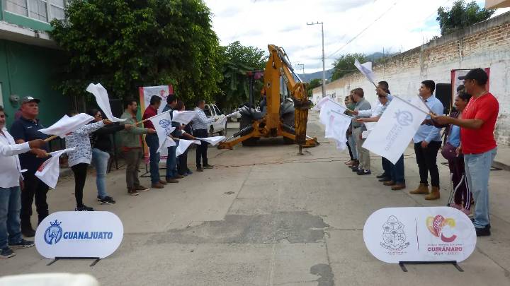 Inició obra de colector y rehabilitación de drenaje sanitario en Cuerámaro con inversión de 5.5 millones de pesos