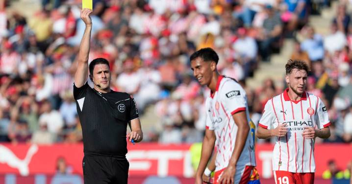 Propondrá IFAB que el VAR pueda intervenir ante una segunda tarjeta amarilla incorrecta