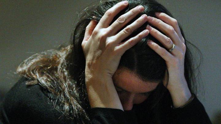 Government shut down takes toll on federal workers