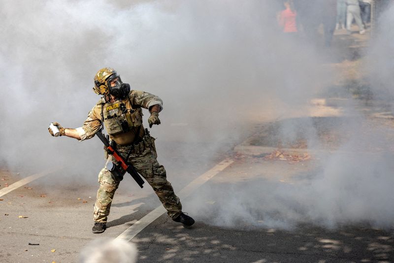 Top US border official to face judge in Chicago over use of tear gas