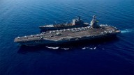 Estados Unidos desplegó su mayor portaaviones en el Caribe en plena tensión con Venezuela