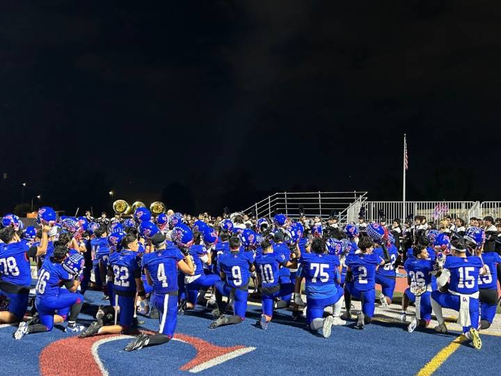 Los Altos remains undefeated with a wire