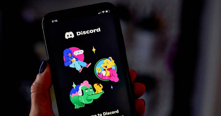 70,000 government-ID photos exposed in Discord user hack