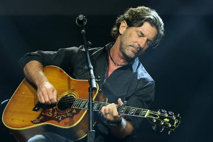 New Details About Brett James’ Fatal Plane Crash: Aircraft Went Into a ‘Spiral’