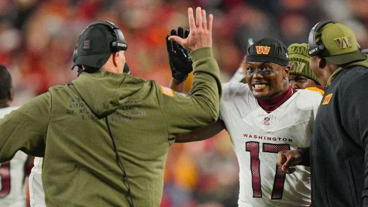 Commanders star Terry McLaurin’s unreal toe-tap TD ties Chiefs clash on MNF