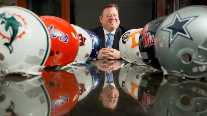 What is Jimmy Sexton’s Net Worth in 2025, Salary and Career Earnings as Sports Agent Find out sports agent Jimmy Sexton's net worth, contract details, his salary, career earnings, and career details.