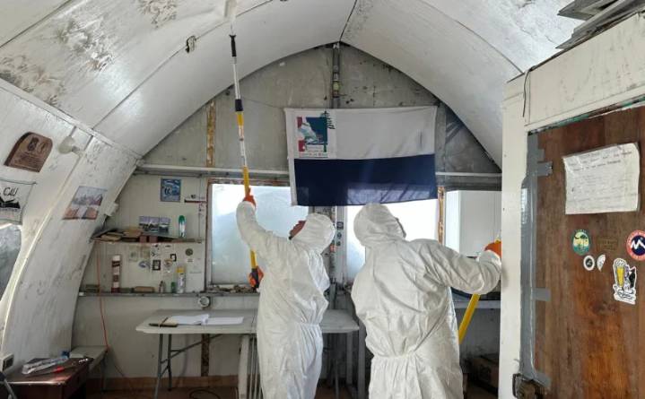 Carabineros Aysén prepara la Avanzada Fronteriza Transitoria Paso Marconi en Campos de Hielo Sur