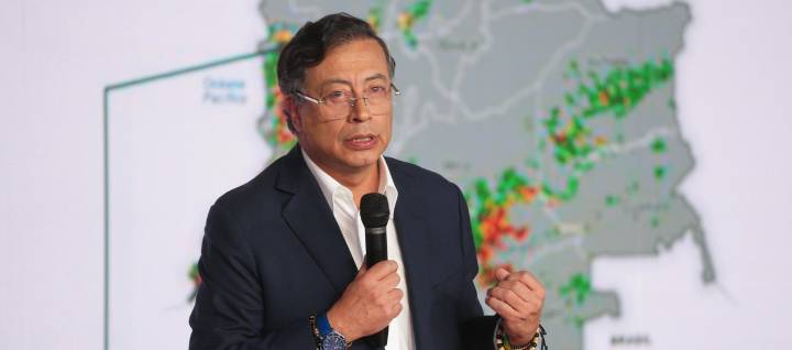 Petro pide “investigación a fondo” por supuesta fuerza “desproporcionada” de la Policía en la UA