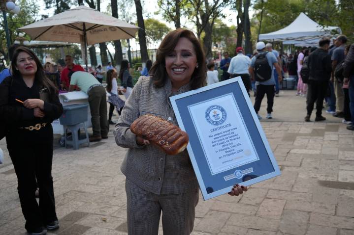 Tlaxcala se despide de los festejos por los 500 años de su fundación con Récord Guinness y llamado a la unidad familiar