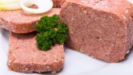 Use Canned Corned Beef To Create A Flavorful Jamaican Classic