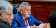 César Acuña suma nueva infracción a la neutralidad electoral: JEE advierte de multa a APP si reincide