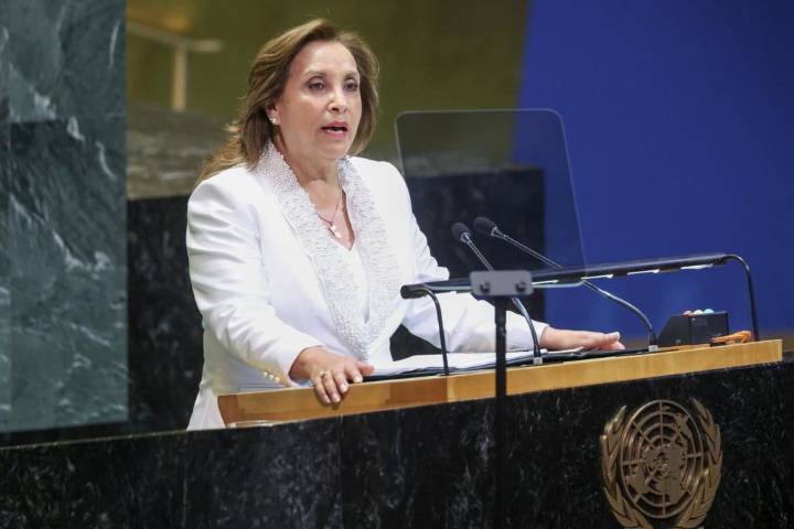Gobierno de Perú negocia con CAF la financiación para construir cinco penales en el país