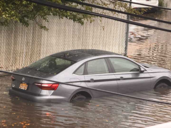 On Hurricane Sandy 13th anniversary, Staten Island street underwater again: ‘This is insane’