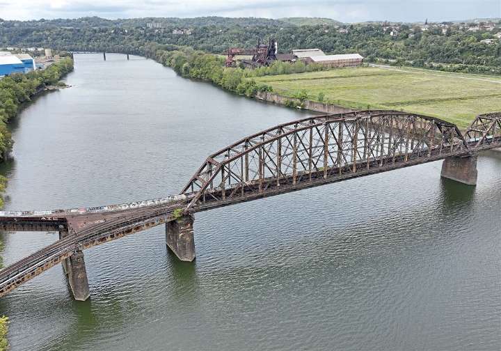 Editorial: Mon Valley trail bridge deserves state funding before Oakmont CC project