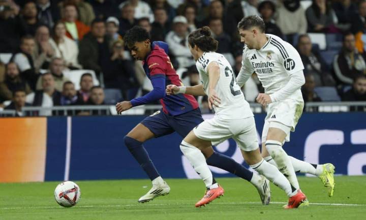 Mbappé contra Lamine Yamal, clásico por el liderato