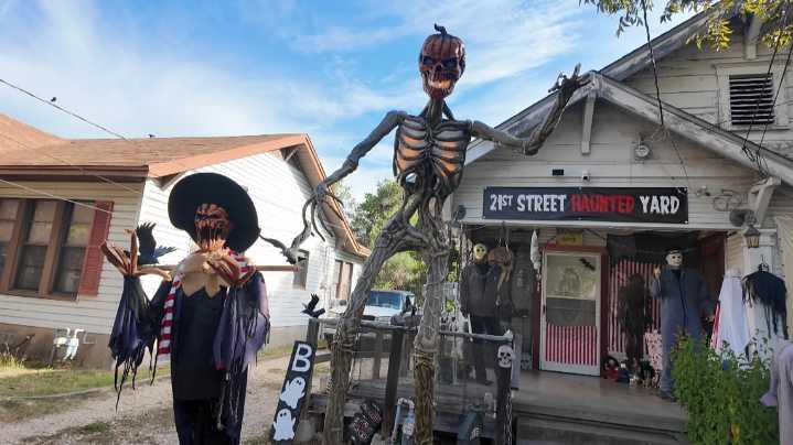 Waco man hosts Halloween display for sensory-friendly night inspired by grandchildren