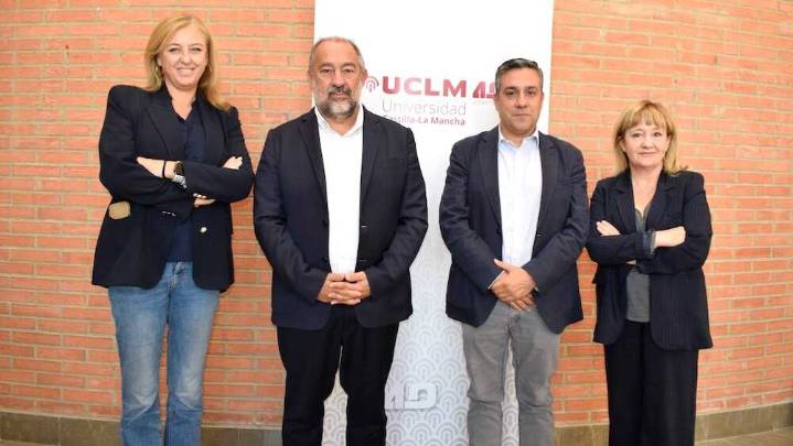La UCLM y CCOO acuerdan dar continuidad al Aula de Estudios Laborales y de SS