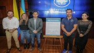 CAR y Gobernación de Cundinamarca sellan una alianza histórica para la gestión ambiental y la entrega de 260 kits comunitarios